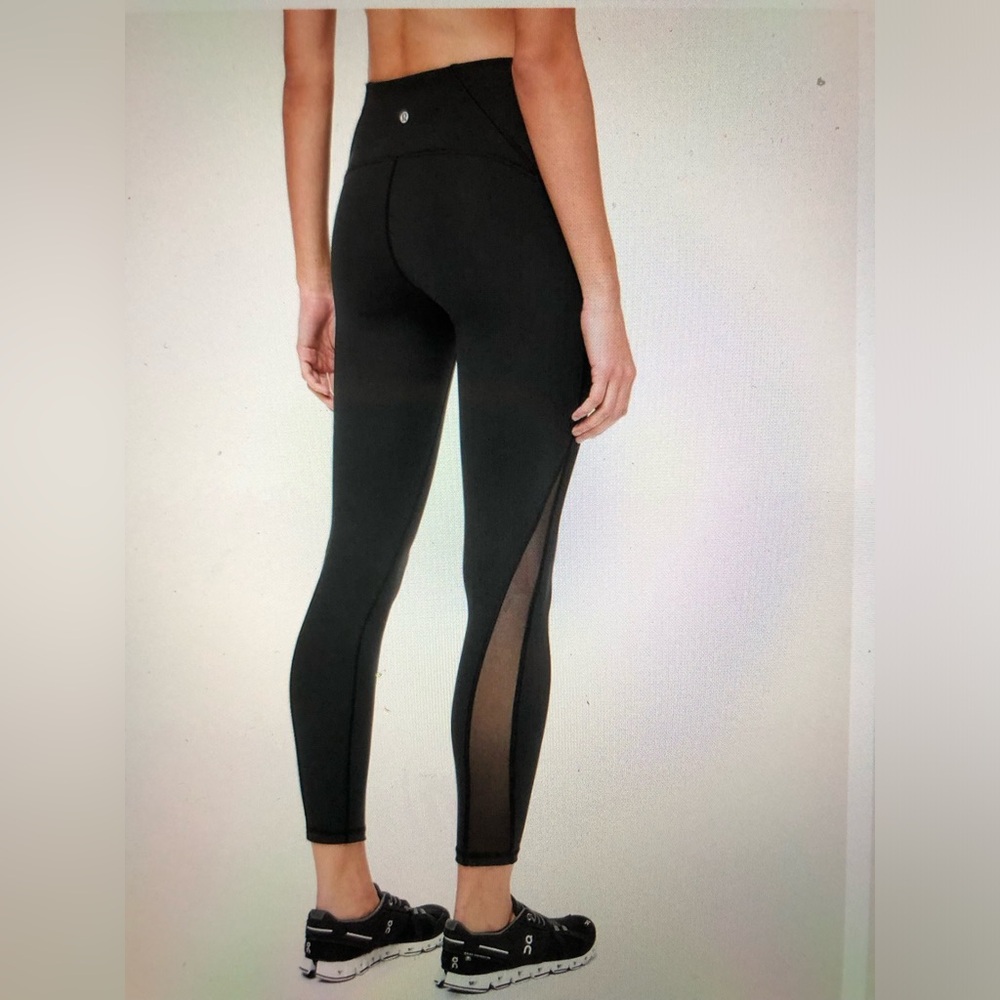 Lululemon High Rise Train Times 7/8 Pant 25” LIKE NEW size 6 Black